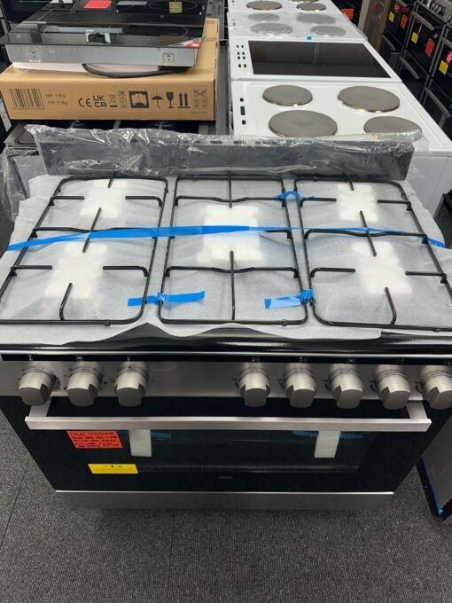 LOGIK LFTG90X18 90cm Dual Fuel Range Cooker – Stainless Steel - Image 3