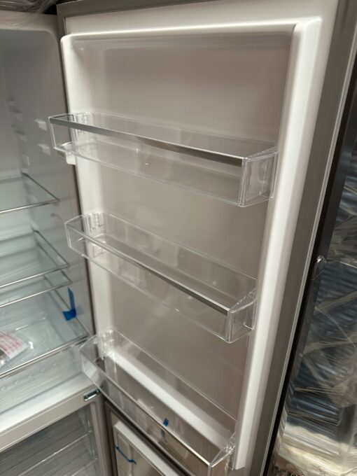 Willow WFF1760G 175X55cm Low Frost Fridge Freezer - Dark Grey - Image 4