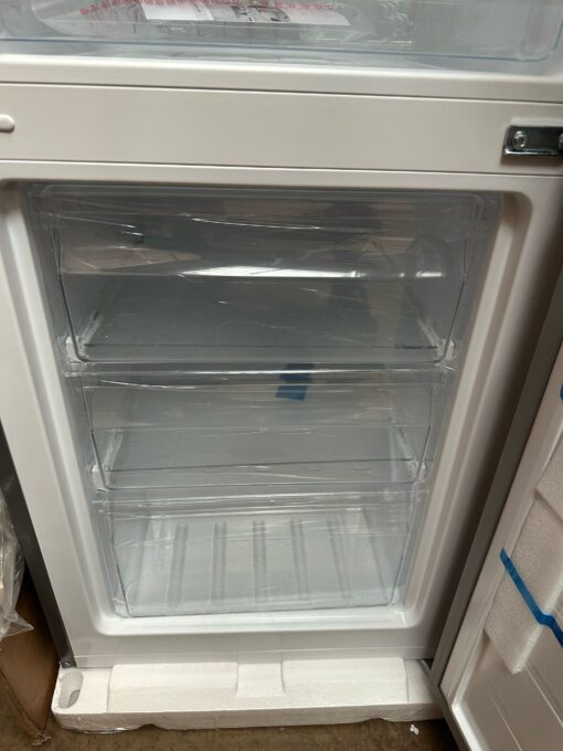 Willow WFF1760G 175X55cm Low Frost Fridge Freezer - Dark Grey - Image 5