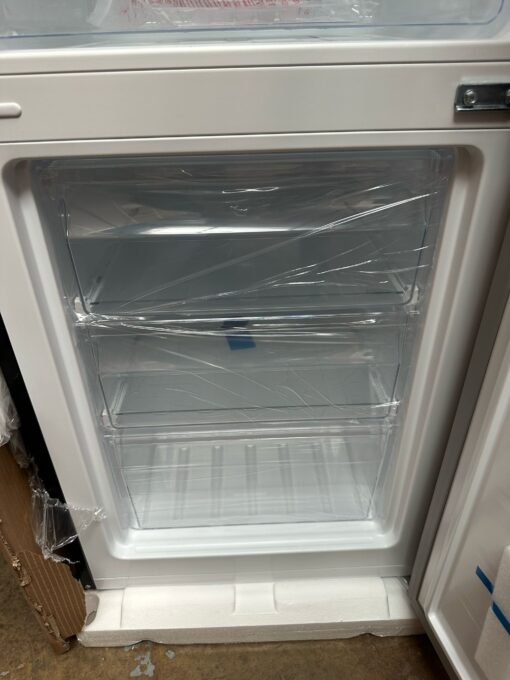 Willow WFF1760B 70/30 Low Frost Fridge Freezer - Black - Image 6