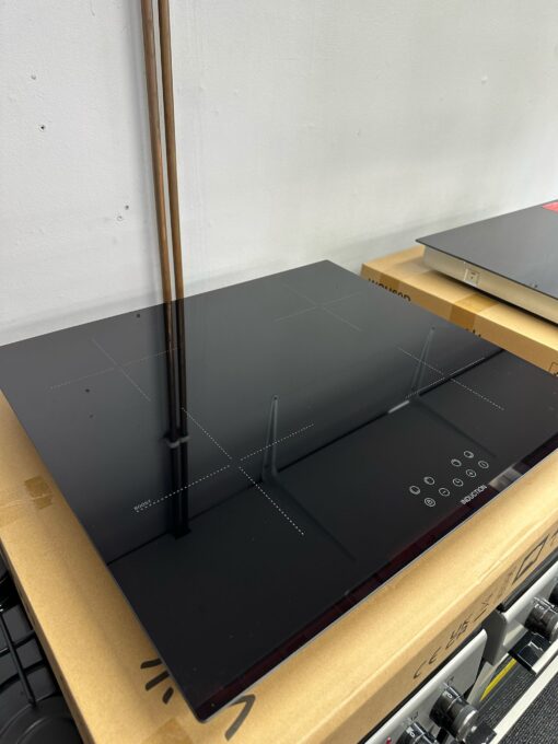 Willow WIH60T 60cm Induction Hob - Black - Image 3