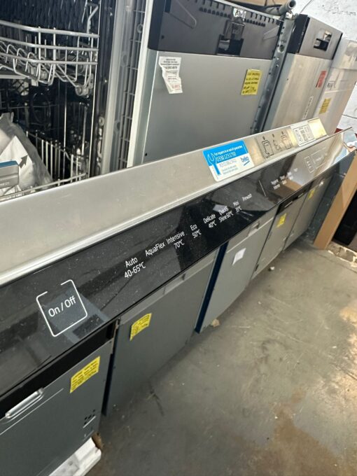 BEKO Pro CornerIntense BDIN38650C Full-size Integrated Dishwasher - Image 4