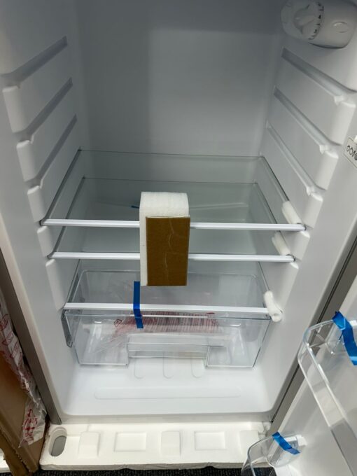 Willow WTM138S 48cm Fridge Freezer - Silver - Image 3
