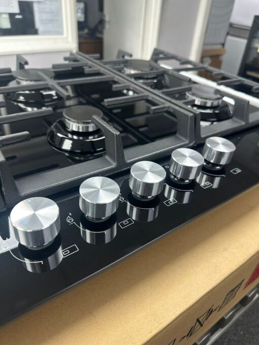 Teknix SCGH751B 75cm Gas Hob - Black - Image 2