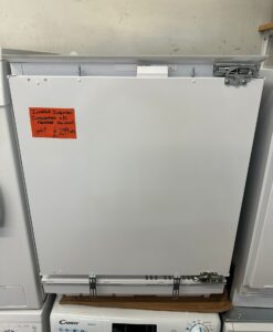 INDESIT Low Frost INBUF011.UK Integrated Undercounter Fridge - Fixed Hinge