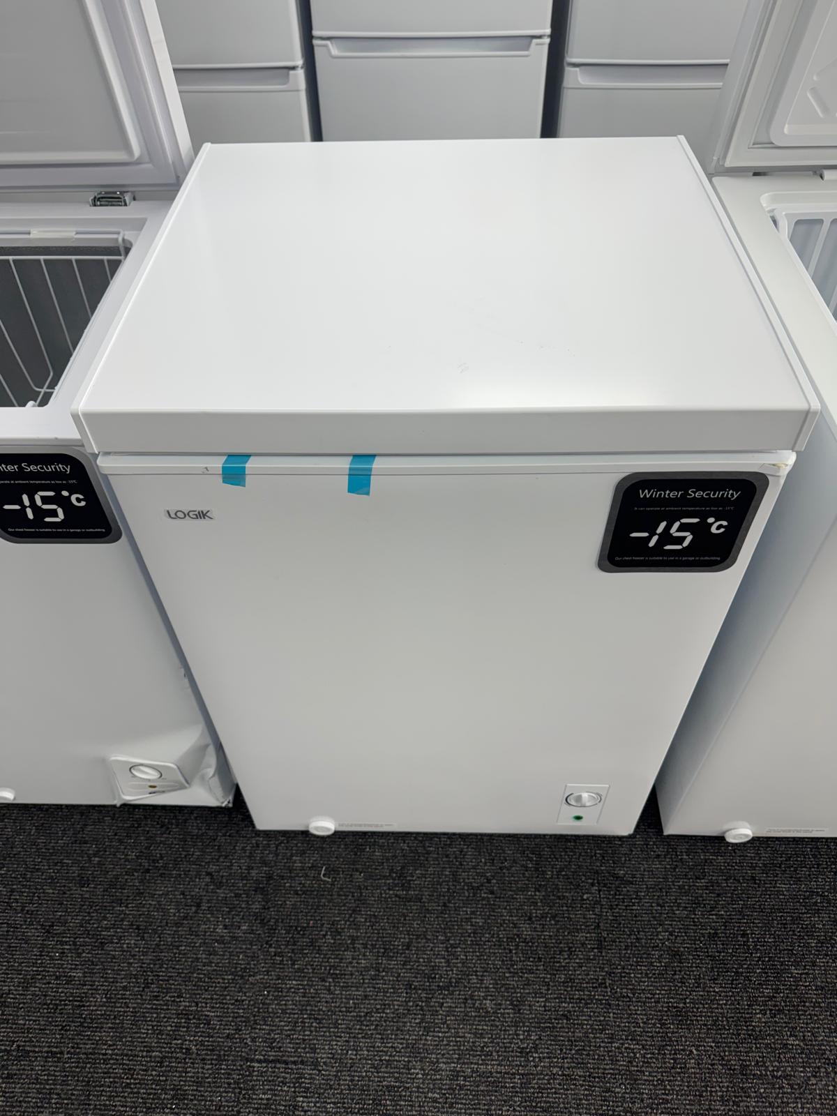 LOGIK L145CFW25 Chest Freezer - White - Image 2